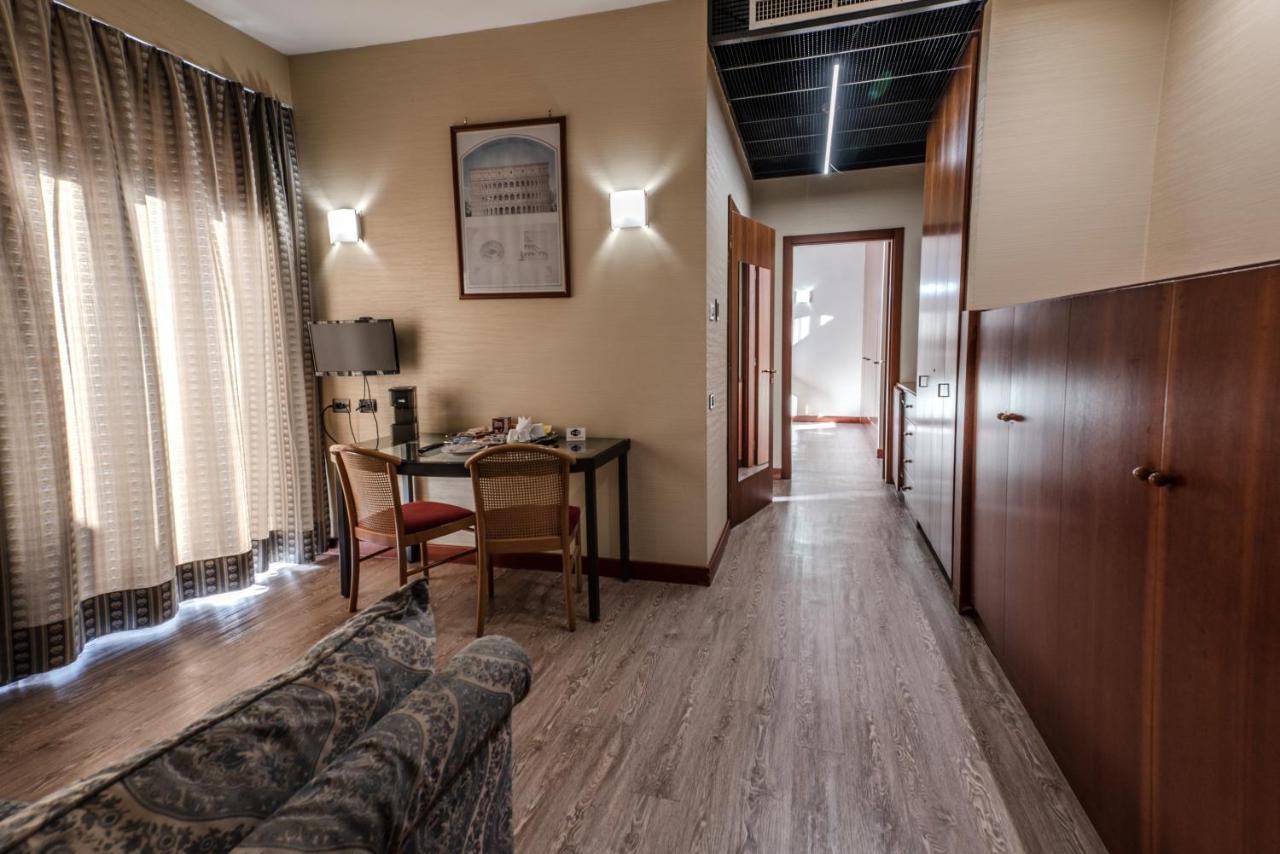 Hotel Petra Рим Экстерьер фото