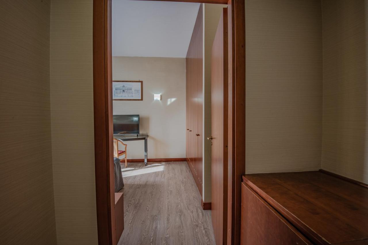 Hotel Petra Рим Экстерьер фото